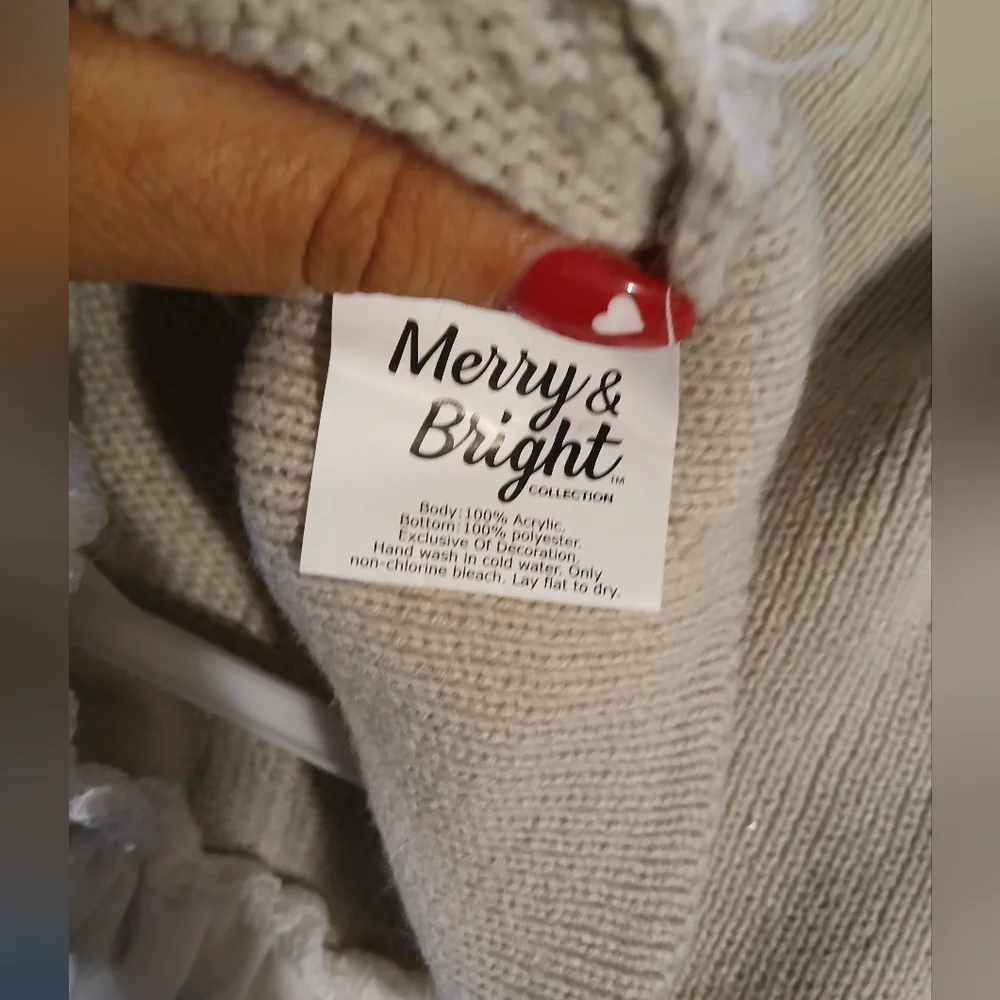 Adorable Pet Sweater Dress NWOT - Picture 5 of 5